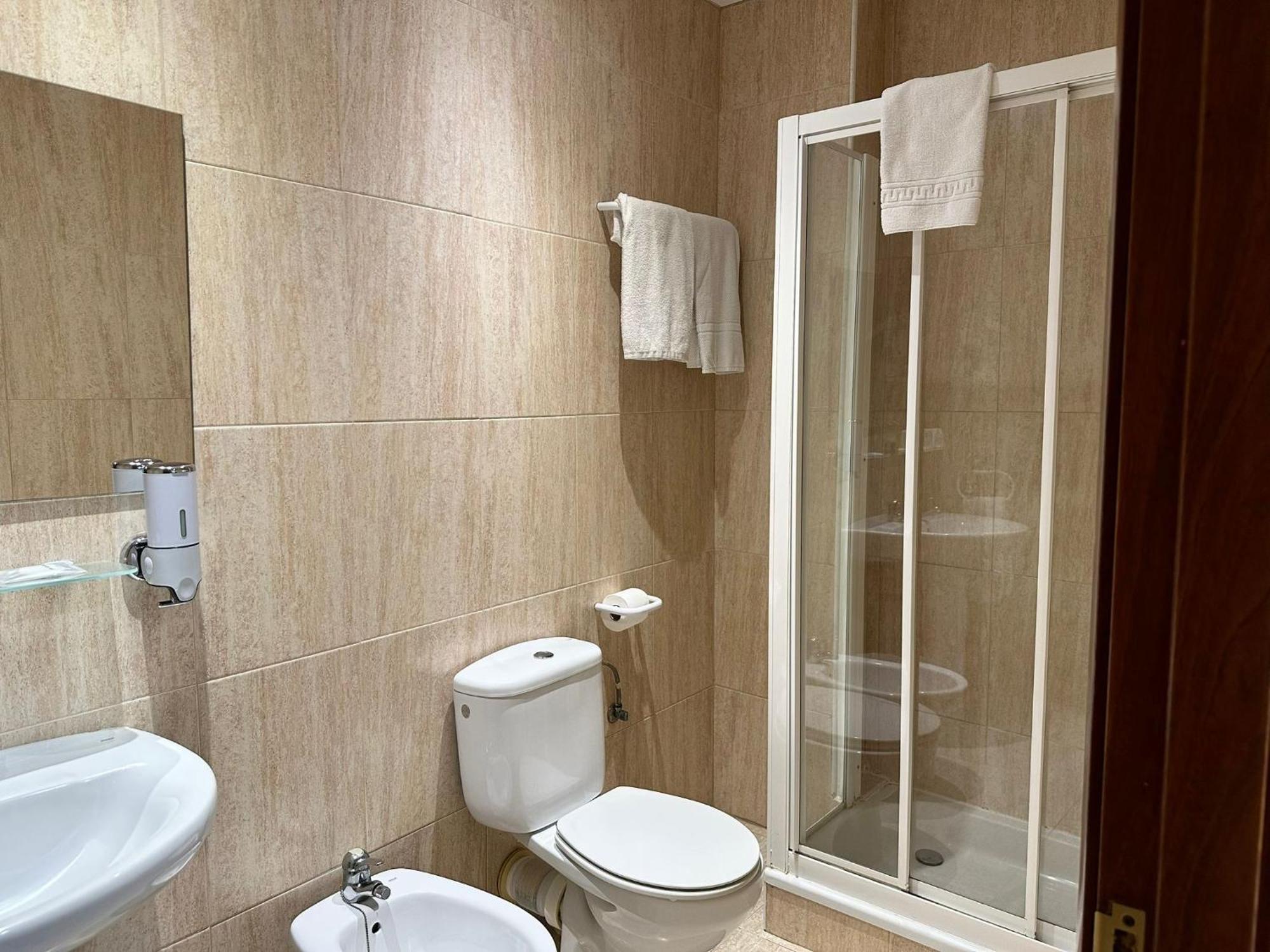 Hotel Sancho هوسبيتاليت دي لانفنت المظهر الخارجي الصورة